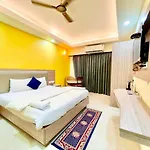 Near Sea Beach Hotel R#-B#-International ! Puri,Near Jagannath Temple- Fully Air Conditioned Rooms ,Wifi,- Lift And Restaurant, Parking Facilities - A Top Rated Hotel In Puri