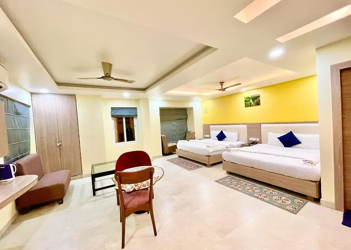 Near Sea Beach Hotel R#-B#-International ! Puri,Near Jagannath Temple- Fully Air Conditioned Rooms ,Wifi,- Lift And Restaurant, Parking Facilities - A Top Rated Hotel In Puri