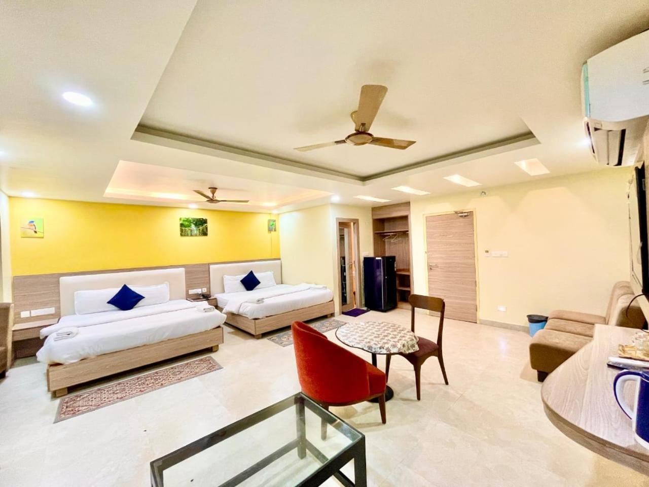 Near Sea R#-b#-international ! Puri,near Jagannath Temple- Fully Air Conditioned ,wifi,- Lift And Restaurant, Parking Facilities - A Rated In 4*